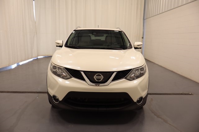 2018 Nissan Rogue Sport SL photo 3
