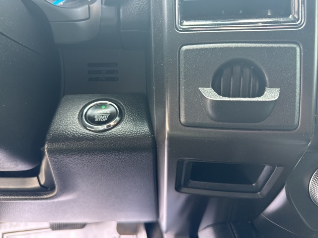 2020 Ford Expedition Limited photo 24