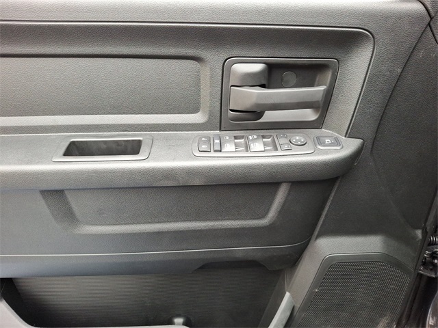 2024 Ram 2500 Tradesman photo 6