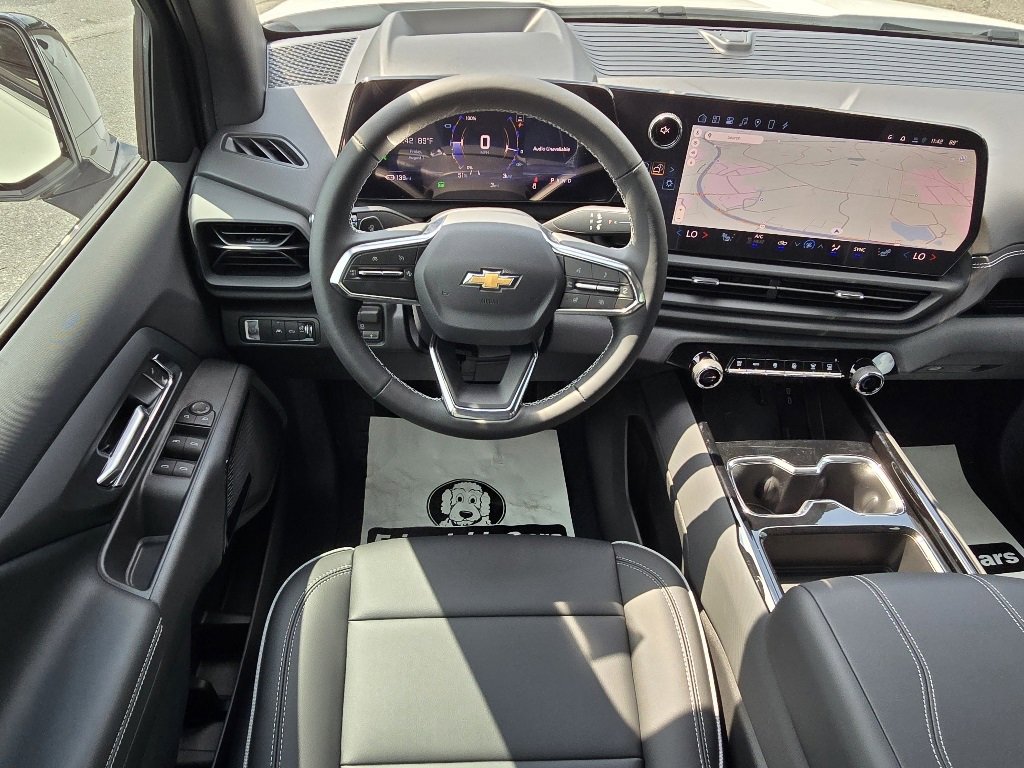 2026 Chevrolet Silverado EV LT photo 3