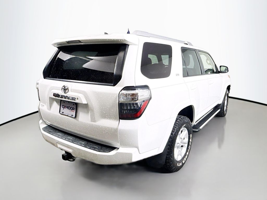 2015 Toyota 4Runner SR5 Premium photo 7