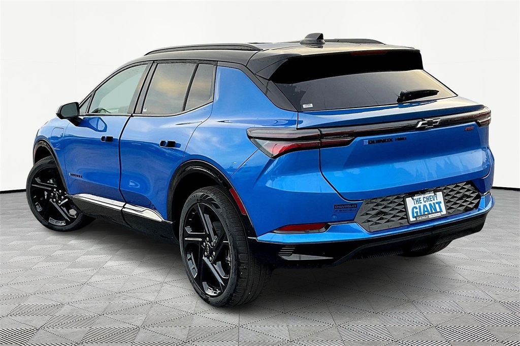 2026 Chevrolet Equinox EV 3RS photo 3