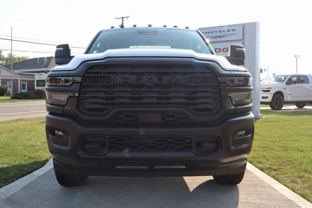 2025 Ram 3500 Tradesman photo 5