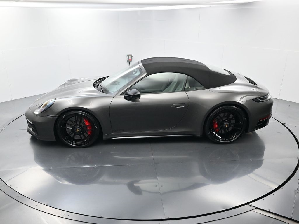 2024 Porsche 911 GTS photo 31
