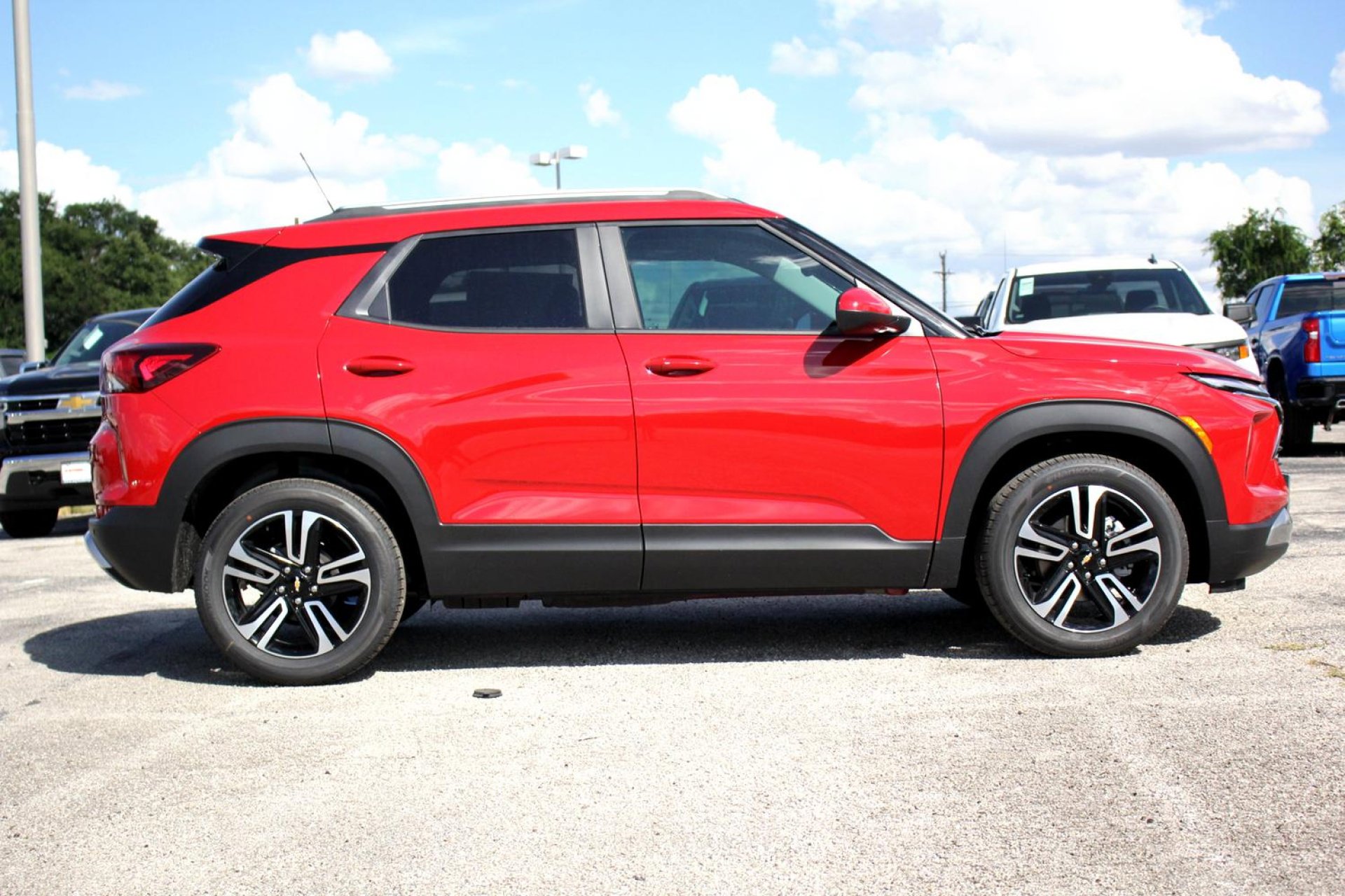 2026 Chevrolet Trailblazer LT photo 4