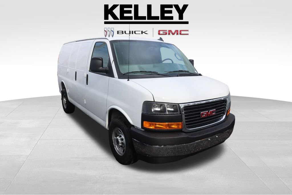 2025 GMC Savana Cargo Work Van's photo