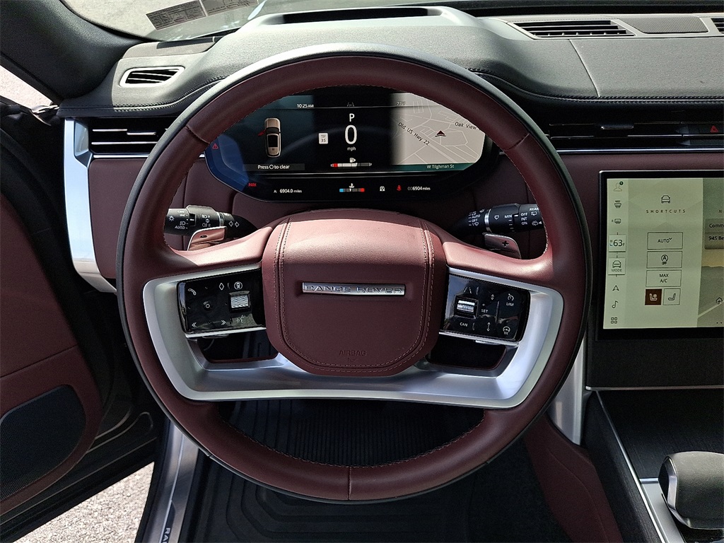 2025 Land Rover Range Rover SE photo 12