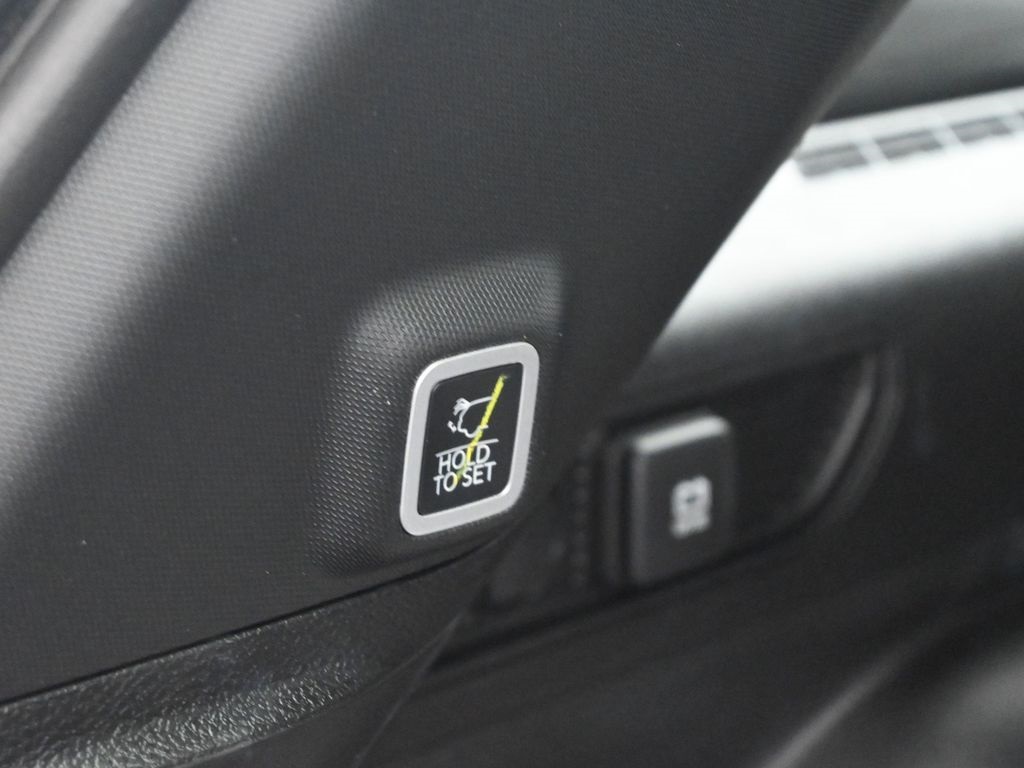 2025 Jeep Grand Cherokee Altitude X photo 13