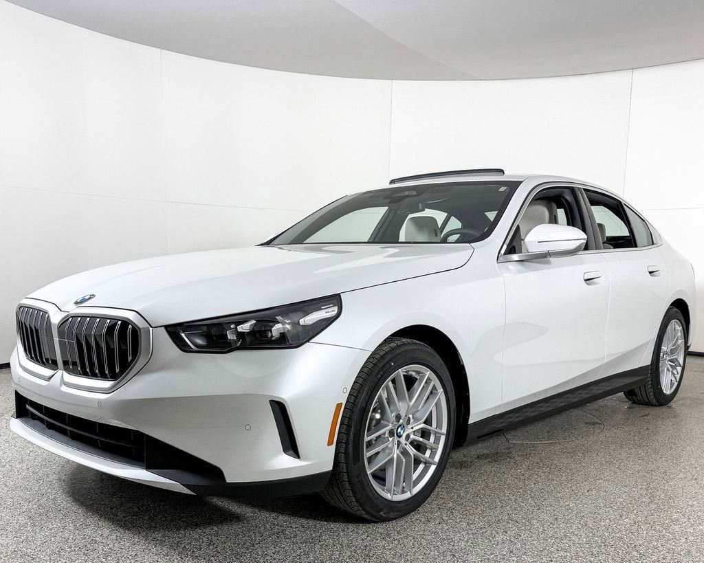 2025 BMW 5 Series 530i's photo
