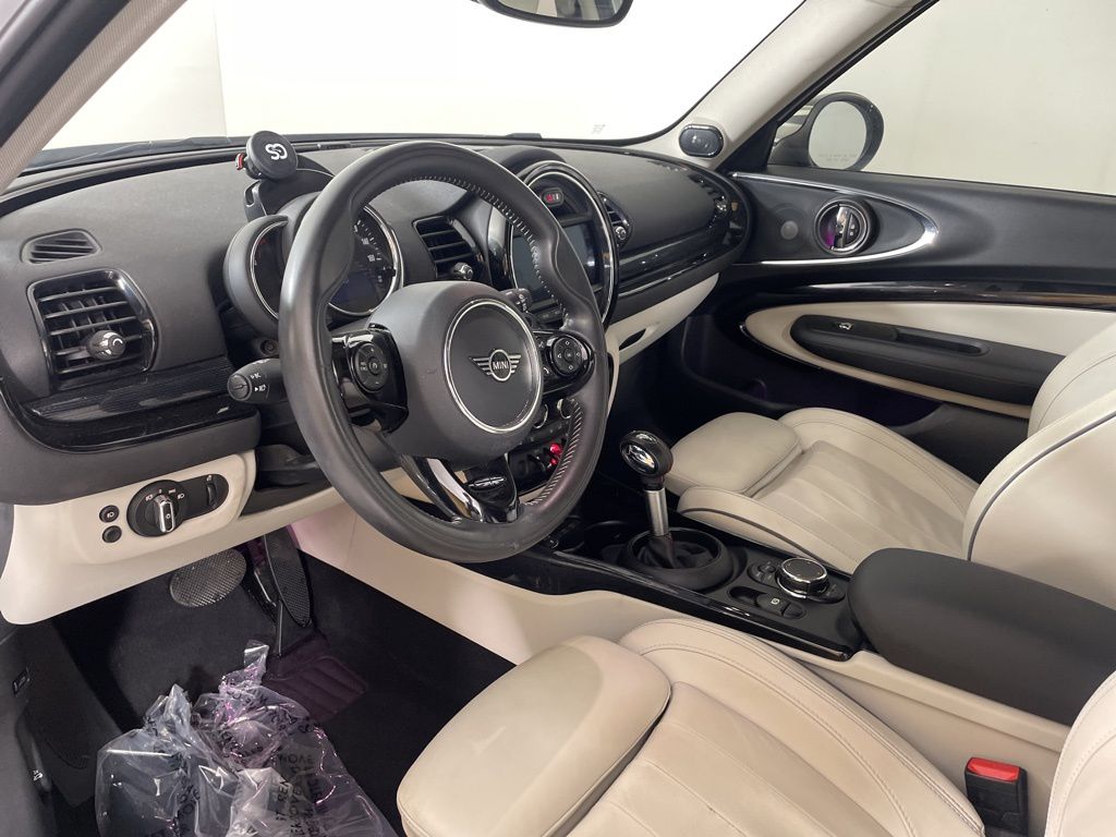 2019 Mini Cooper S Iconic photo 21