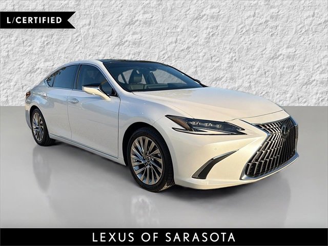 2022 Lexus ES 350 Ultra Luxury's photo