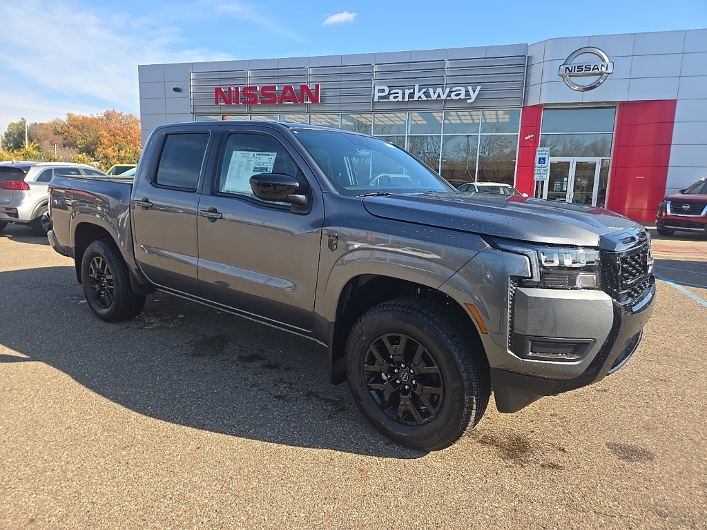 2026 Nissan Frontier SV's photo