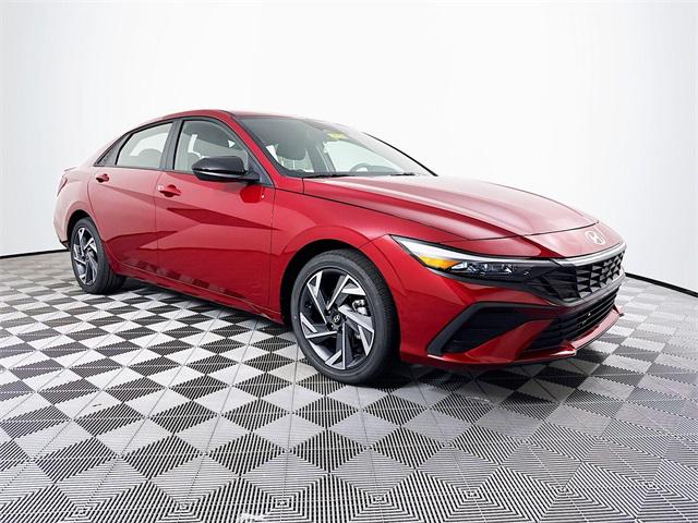 2025 Hyundai Elantra SEL Sport photo 8