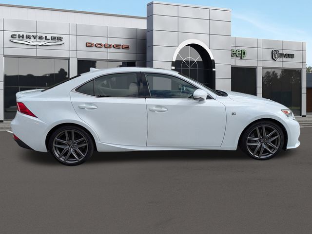 2016 Lexus IS 300 F SPORT photo 2