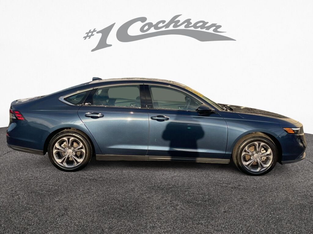 2024 Honda Accord EX photo 4