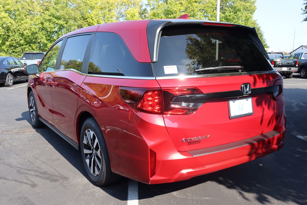 2026 Honda Odyssey EX-L photo 3