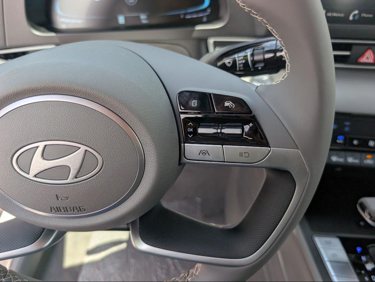 2025 Hyundai Elantra SEL Sport photo 16