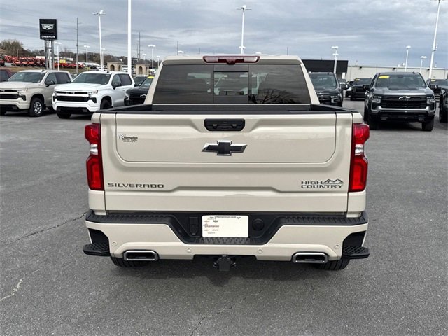 2026 Chevrolet Silverado 1500 High Country photo 4