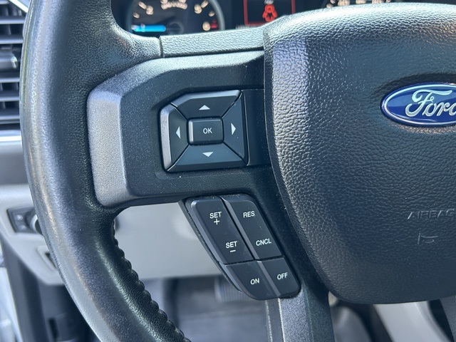 2017 Ford F-150 XLT photo 22