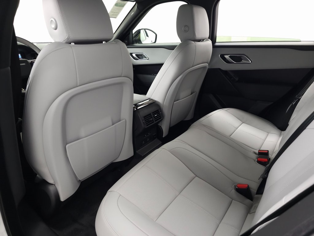 2026 Land Rover Range Rover Velar SE photo 25