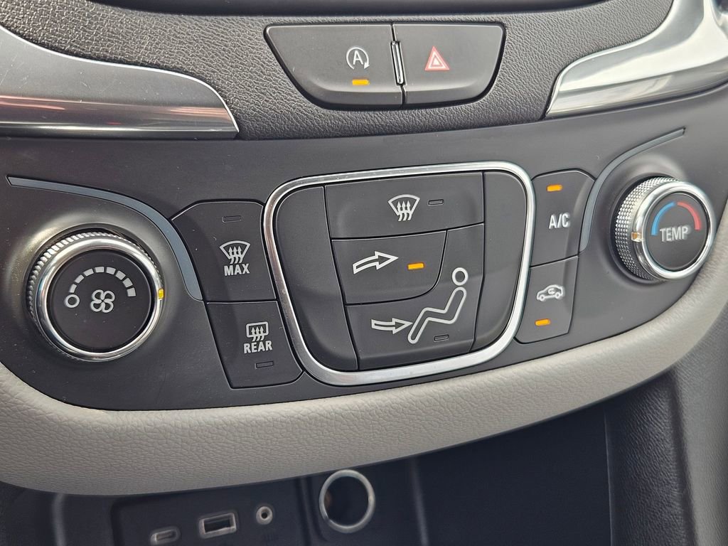 2023 Chevrolet Equinox LT photo 21