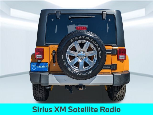 2012 Jeep Wrangler Unlimited Sahara photo 3