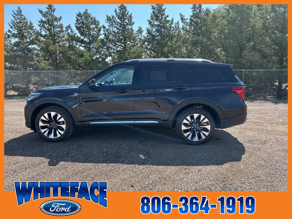 2025 Ford Explorer Platinum photo 2