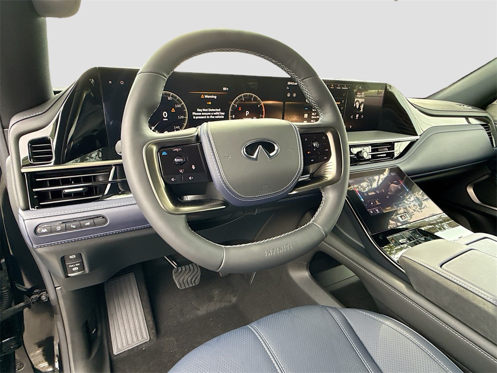 2026 Infiniti QX80 Sensory photo 11