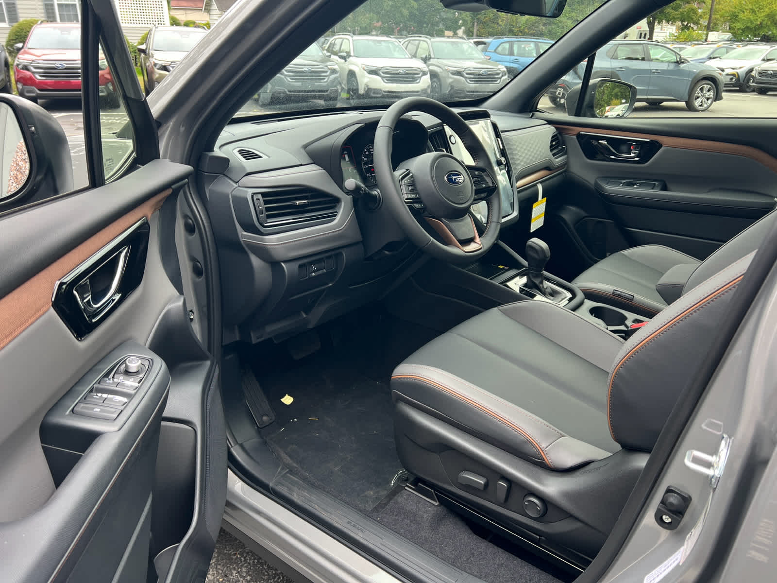 2025 Subaru Forester Sport Base photo 3