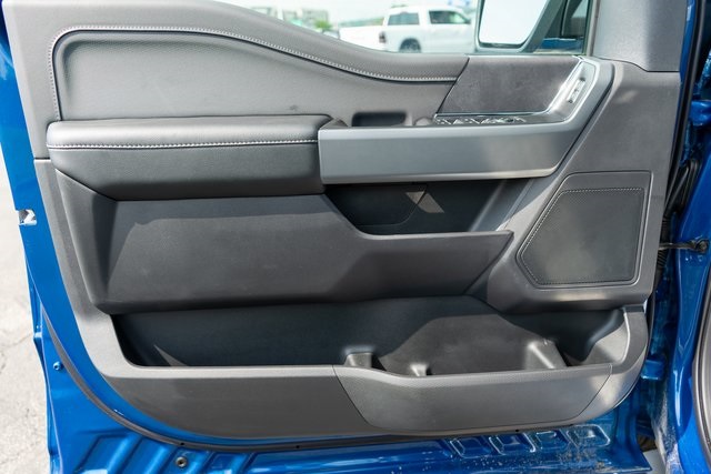 2025 Ford F-150 XLT photo 9