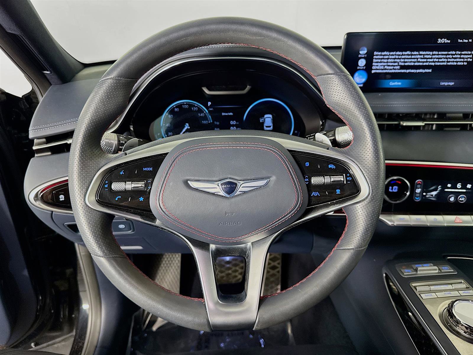 2022 Genesis GV70 3.5T Sport Prestige photo 11
