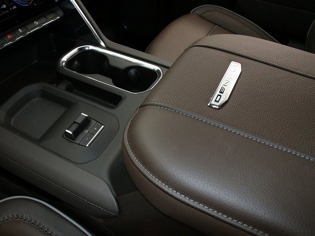 2025 Gmc Sierra 2500 HD Denali photo 26
