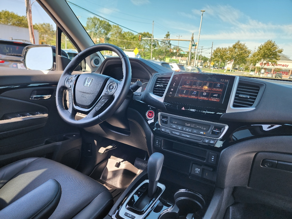 2019 Honda Ridgeline RTL-E photo 20