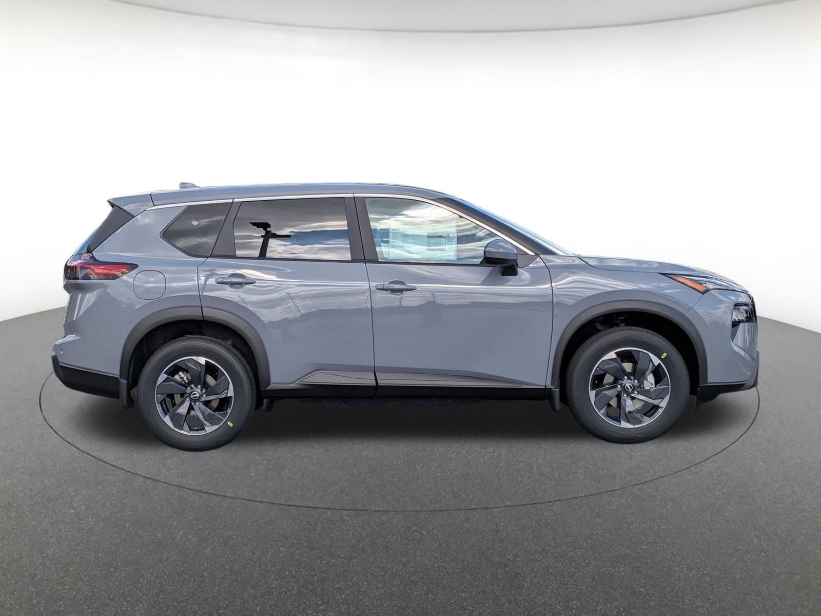 2026 Nissan Rogue SV photo 4
