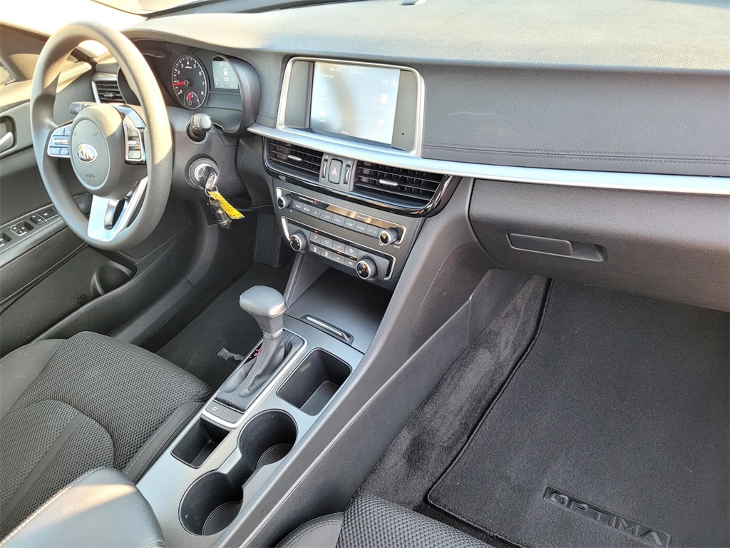 2019 Kia Optima LX photo 19