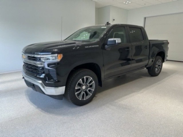 2025 Chevrolet Silverado 1500 LT photo 3
