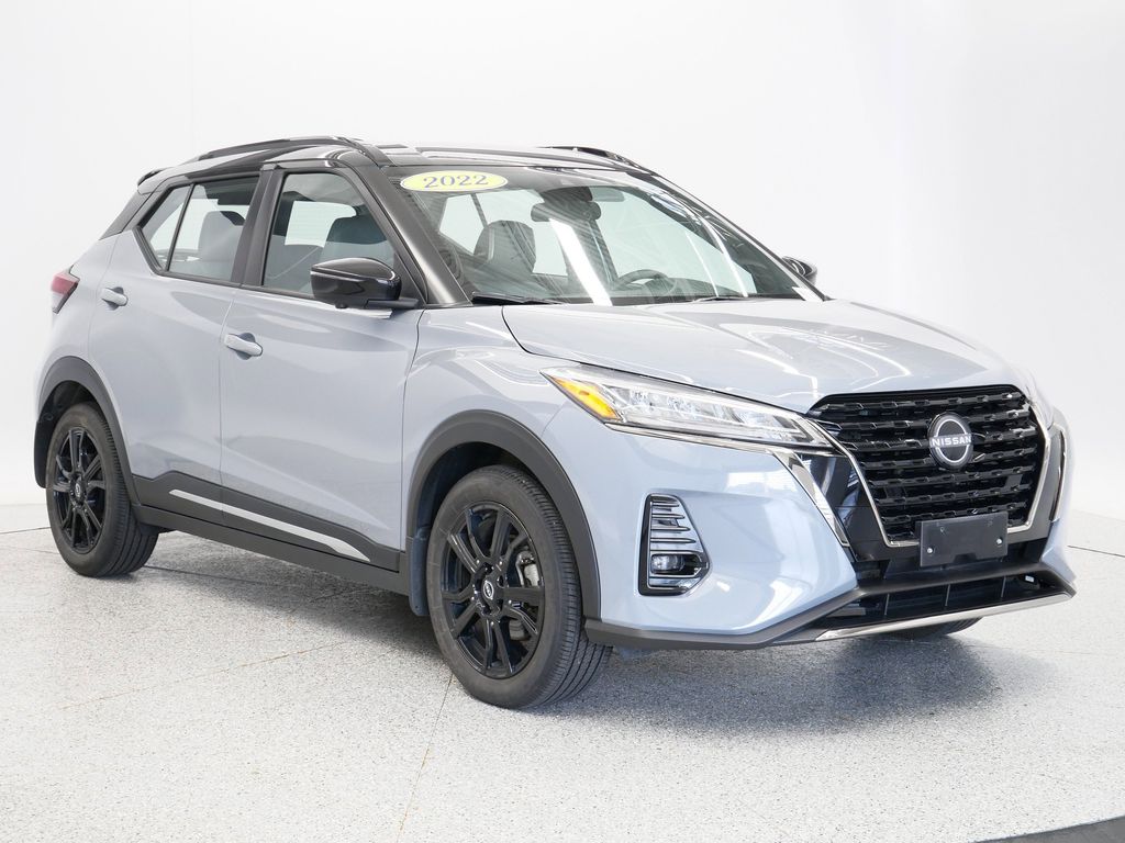 Certified 2022 Nissan Kicks SR with VIN 3N1CP5DVXNL532445 for sale in Coon Rapids, Minnesota