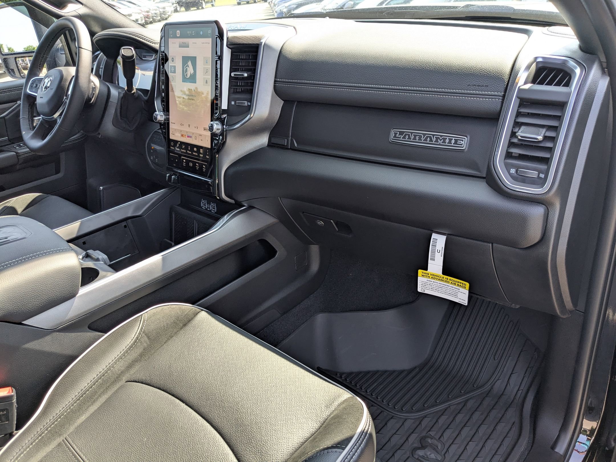 2025 Ram 2500 Laramie photo 33