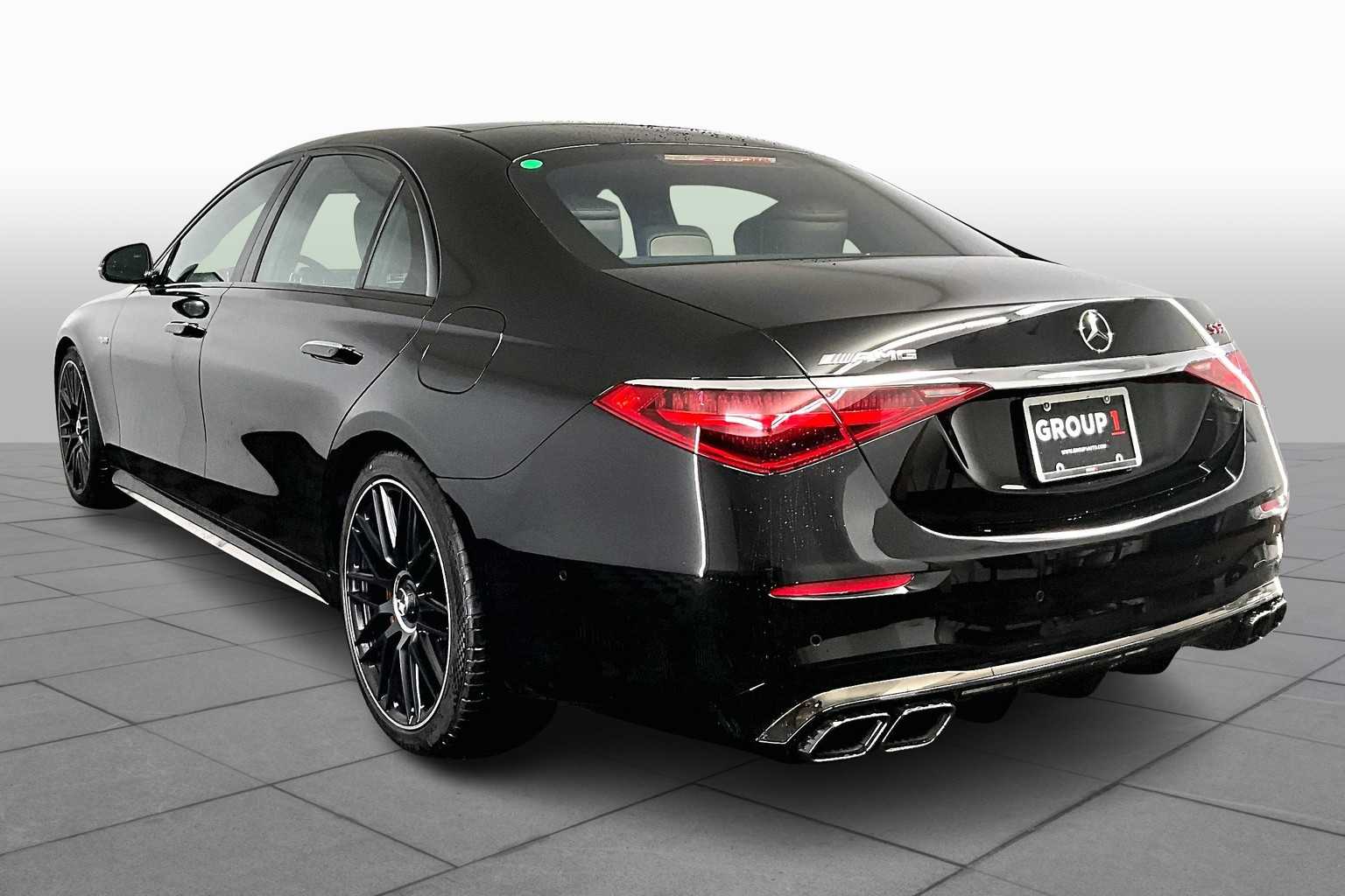 2026 Mercedes Benz S AMG 63 e 4MATIC photo 4