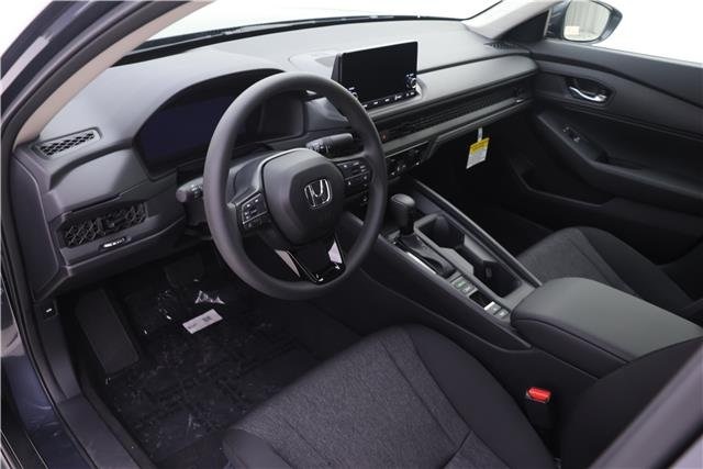 2025 Honda Accord LX photo 3