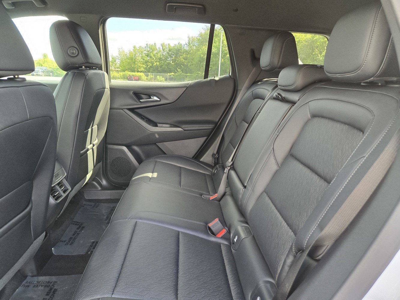 2026 Chevrolet Equinox LT photo 16