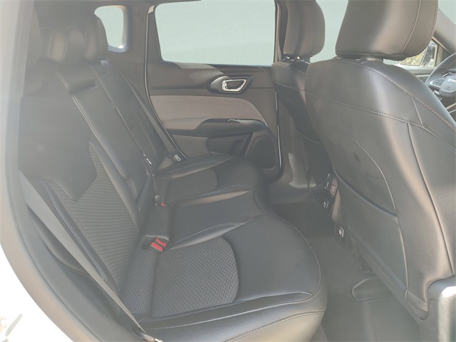 2024 Jeep Compass Latitude photo 29