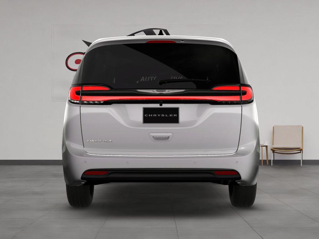 2026 Chrysler Pacifica photo 9