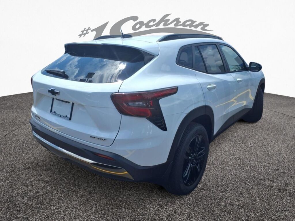 2025 Chevrolet Trax ACTIV photo 4