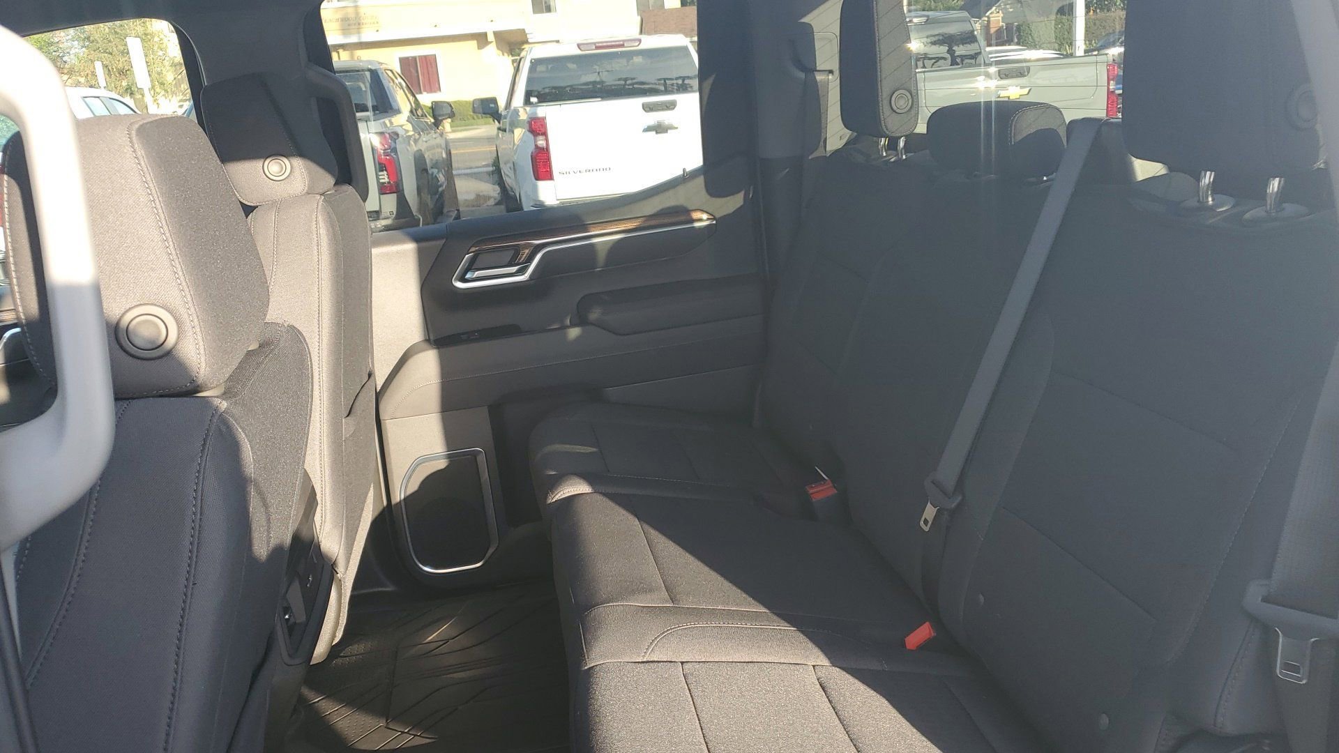 2025 Chevrolet Silverado 1500 RST photo 11