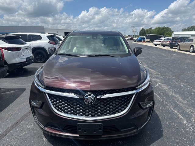 2023 Buick Enclave Avenir photo 2