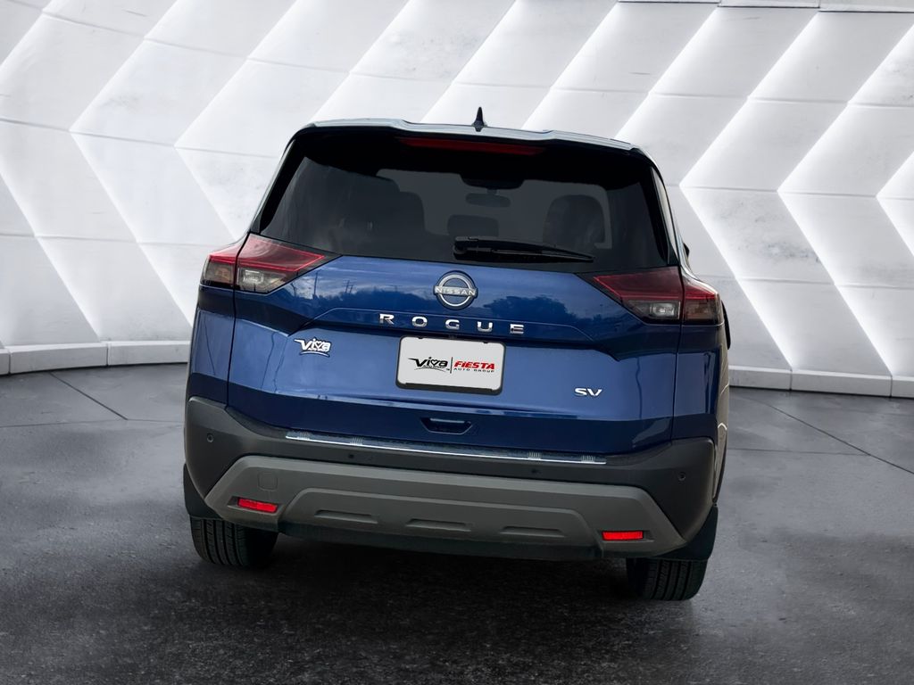 2023 Nissan Rogue SV photo 5