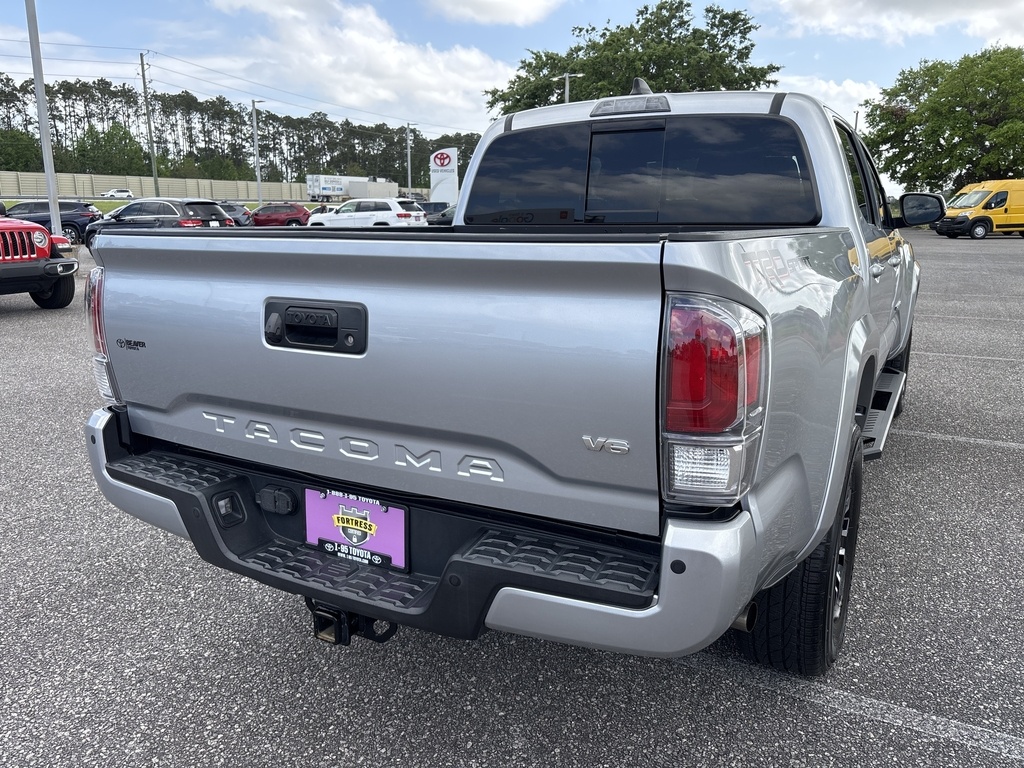2022 Toyota Tacoma TRD Sport photo 12