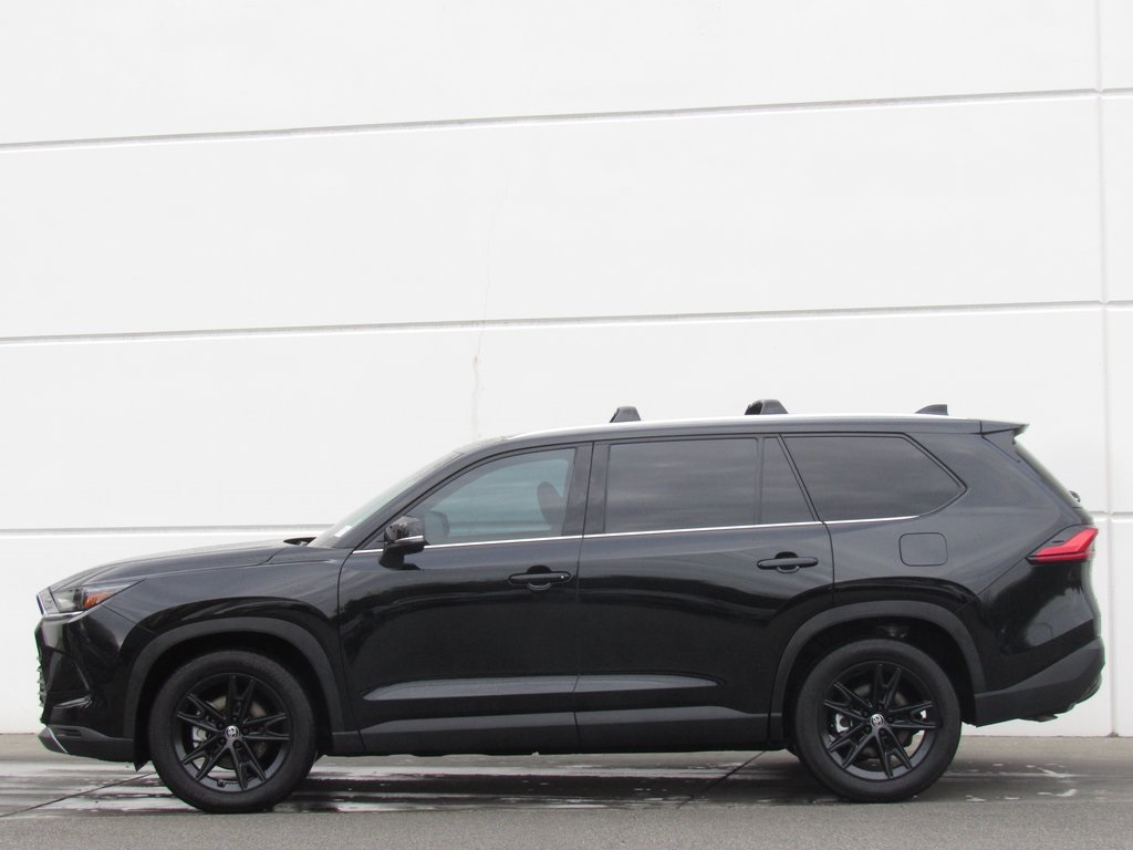 2024 Toyota Grand Highlander Platinum photo 3