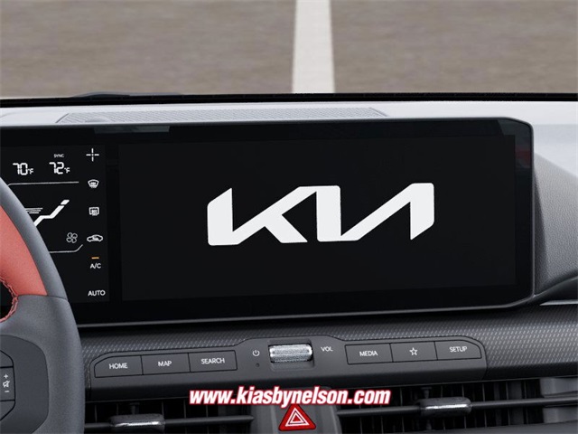 2025 Kia K4 GT-Line Turbo photo 18
